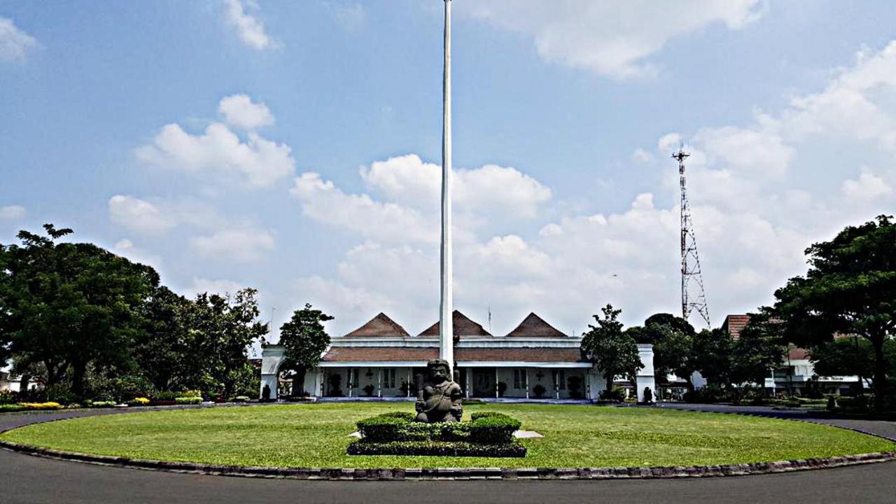 Mitra Hotel Yogyakarta Luaran gambar